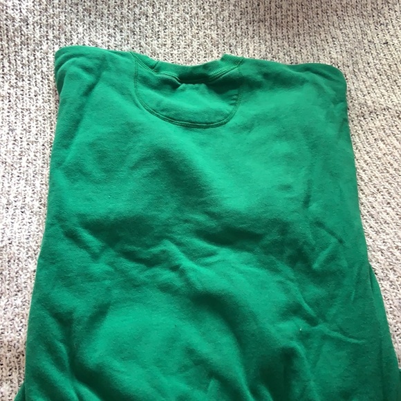 🔆Moving Sale 20% Off 🔆Green Pull Over - Picture 6 of 8